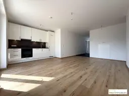 In Kürze verfügbar - 3 Zimmer Garten- bzw. Balkonwohnungen inkl. EWE Einbauküche und KFZ Stellplatz