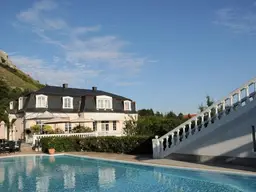 Herrenhaus Villa - in Hainburg an der Donau - Luxus, Komfort und Raum auf 1.339m²