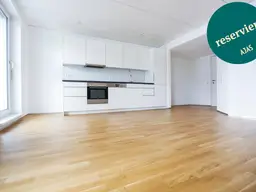 Luxuriös wohnen: 4-Zimmer-Maisonette-Wohnung mit Paketanlage und Services