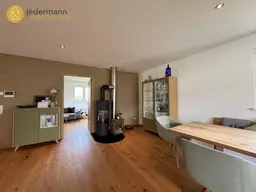MEININGEN: Edles, neuwertiges Haus in Grenznähe zur Schweiz!