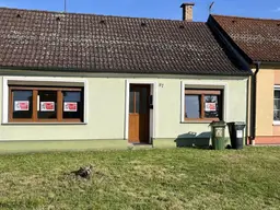 Kleines Haus in traumhafter Lage neben Teich zum Fischen, Baden und Chillen