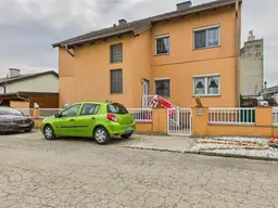 Traumhaftes Mehrfamilienhaus in Eggendorf: 12 Zimmer, Garten und viel Platz zum Wohlfühlen!
