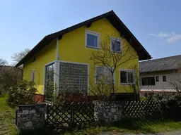 Ein Haus, zwei Wohneinheiten – Perfekt für Familien oder Investoren!