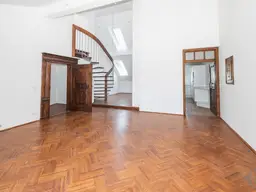 Stilvolle Dachterrassen-Maisonette in bester Innenstadtlage
