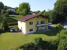 EINFAMILIENHAUS IN SONNIGER LAGE MIT HERRLICHER FERNSICHT
