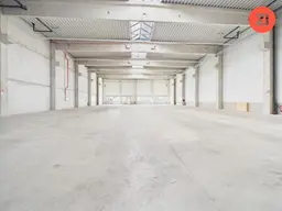 Neuwertige Lagerhalle nahe Salzburger Straße zu mieten