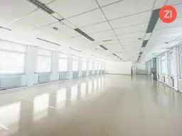 Leonding: Beeindruckende Büro - &amp; Lagerflächen Betriebskantine . Fitnesscenter . Parkplätze