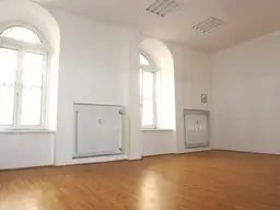 Charmantes Altbaubüro/Praxis im Herzen von Linz!