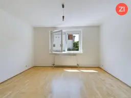 Geräumige 5- Zimmer Wohnung mit Loggia