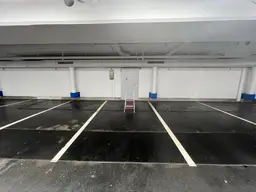 Geräumiges Lager im Inntalcenter inkl. Tiefgaragenstellplatz