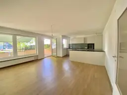 NONNTAL MIT FESTUNGSBLICK:: Wunderschöne neu sanierte 4-Zimmer-Wohnung mit Sonnenbalkon in Bestlage