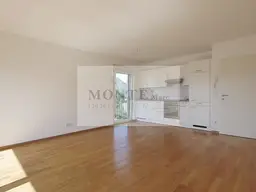Citylife - Zentrumsnahe Etagenwohnung mit 2 Balkonen