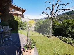 Traumhafte Ferienwohnung , möbliert mit Panoramablick , Sauna und Garten