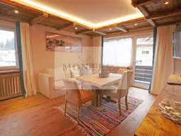 Cosy- Alpin- Center: Freizeitwohnsitz in Kitzbühel! Grünlage, Nähe Zentrum und Skilift- Tiefgarage