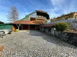 Idyllisches Landhaus mit Weinkeller, Wellnessbereich und Doppelgarage in Bach/Rutzenham