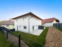 Luxuriöser Wohntraum! Neubau-Doppelhaushälfte mit Einzelgarage zum Sofortbezug in Oberndorf bei Schwanenstadt