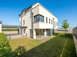 Mehr Platz statt Wohnung: Modernes Familienhaus nahe Wien mit Garten &amp; Terrasse