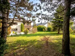 Geheimtipp: Einfamilienhaus mit großem Garten, Pool &amp; viel Potenzial