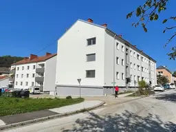 Sanierte Eigentumswohnung zum Top Preis !