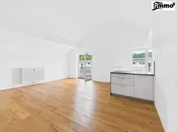 Traumwohnung im Herzen von Moosburg - Modernisiertes Dachgeschoß mit Garten, Terrasse und Stellplätzen!