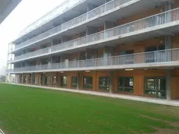 helle freundliche 3 Zimmer mit Loggia ( Genossenschaft )