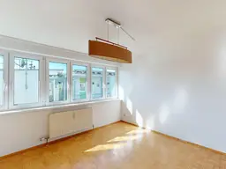 orea | Gemütliche 2-Zimmer Wohnung nahe Pleschinger See | Smart besichtigen · Online anmieten |