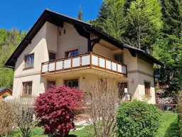 Charmantes, generalsaniertes Wohnhaus in ruhiger Sonnenlage 