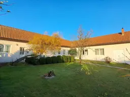 Großzügiges Einfamilienhaus mit viel Platz und vielseitigen Nutzungsmöglichkeiten in Wallern