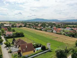 Baugrundstück in Top Lage! Stadtgrenze Wien, perfekte öffentliche Anbindung in die Innenstadt von Wien