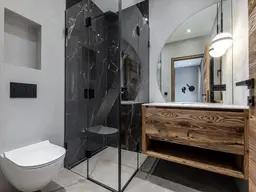 Miete: Neubau-Chalet "Hahnenkamm" in Kitzbühel
