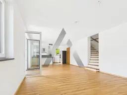 Miete: Traumhafte Maisonette-Wohnung in sonniger Hanglage