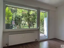 2-Zimmer-Wohnung in Innsbruck-Höttinger Au: Eigene Terrasse und Garten