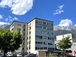 Top gelegene, helle 1,5-Zimmer-Wohnung mit Grünblick &amp; Nordkette-Panorama
