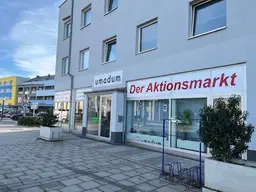 Geschäftslokal am Trauner Hauptplatz zu vermieten!