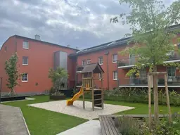 Generalsanierte, sonnige 2-Zimmerwohnung mit großer Dachterrasse!