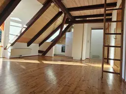 * * Sonnige 3-Zimmer-Wohnung mit großem Balkon und eigenem Carportplatz in idyllischer Lage! * *