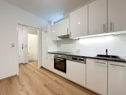Moderne 2,5-Zimmer-Wohnung (WG-tauglich) mit französischem Balkon nahe der Mur im Bezirk Lend