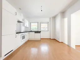 Attraktive 3-Zimmer-Gartenwohnung mit sonniger Terrasse und Carport