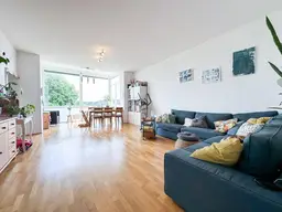 Ruhige 3-Zimmer-Wohnung mit Blick ins Grüne &amp; PKW-Stellplatz