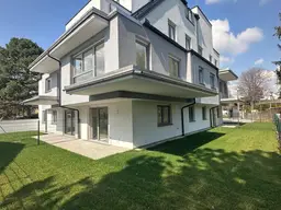 GARTENWOHNUNG IN PREMIUMLAGE - 2-Zimmer - 72,13 m² Eigengarten – Dusche - provisionsfrei