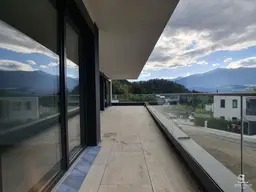 Wunderschöne 2-Zimmer Neubau-Wohnung mit großer Terrasse in Mühlau