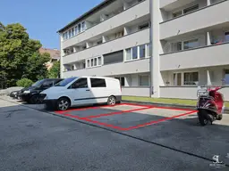 Innsbruck - 4 Parkplätze in Innenhoflage zu vermieten