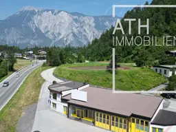 Top-Lage direkt an der Ötztal-Bundesstraße: Halle mit Büro und Schauraum