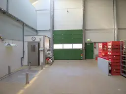 Produktions- und Lagerhalle - Teilflächen möglich - mit Kühlmöglichkeit