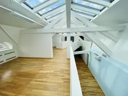 Exklusives Maissonettebüro mit Terrasse am Nußdorferplatz zu vermieten!
