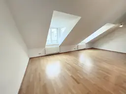 Begehrte Wohnlage in 1180 Wien! Dachgeschosswohnung mit Balkon und Terrasse mit Blick auf die Dächer Wiens