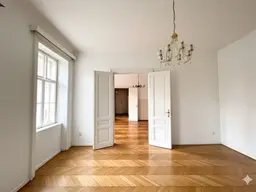 Altbau-Charme! 67 m² Wohnung beim Naschmarkt mit exklusiver Balkon-Möglichkeit in generalsaniertem Haus