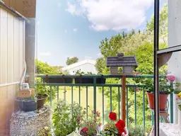 Traumhafte 3-Zi-Eigentumswohnung mit Loggia, Klimaanlage, Infrarotsauna und Grünblick vor den Toren Wiens
