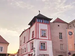 Historisches Baujuwel in der Kremser Altstadt - Sgraffitohaus aus dem 15. Jahrhundert