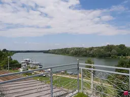 Wunderbarer Donaublick! 2 Wohneinheiten mit vielen Möglichkeiten!